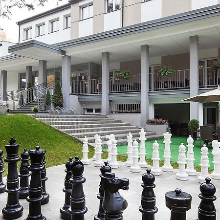 Inwest Osrodek Szkoleniowo-Wypoczynkowy Hotel สมาร์ดเซวิตเซ ภายนอก รูปภาพ