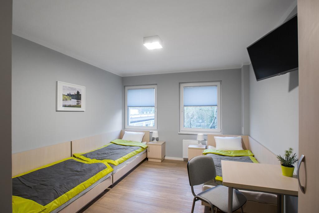 Inwest Osrodek Szkoleniowo-Wypoczynkowy Hotel สมาร์ดเซวิตเซ ห้อง รูปภาพ