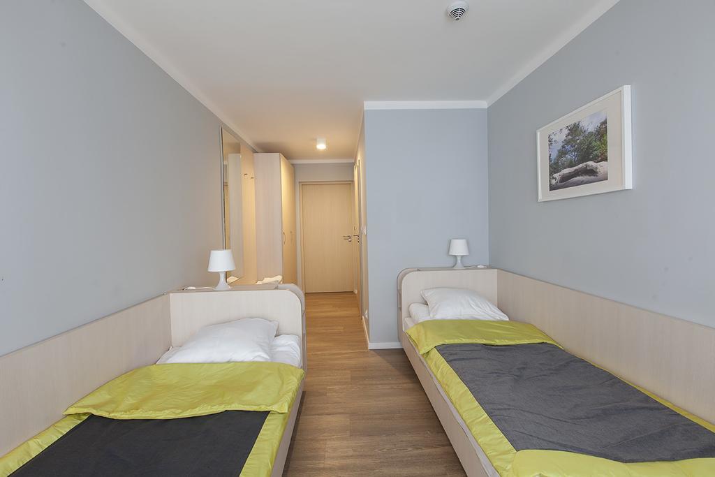 Inwest Osrodek Szkoleniowo-Wypoczynkowy Hotel สมาร์ดเซวิตเซ ภายนอก รูปภาพ